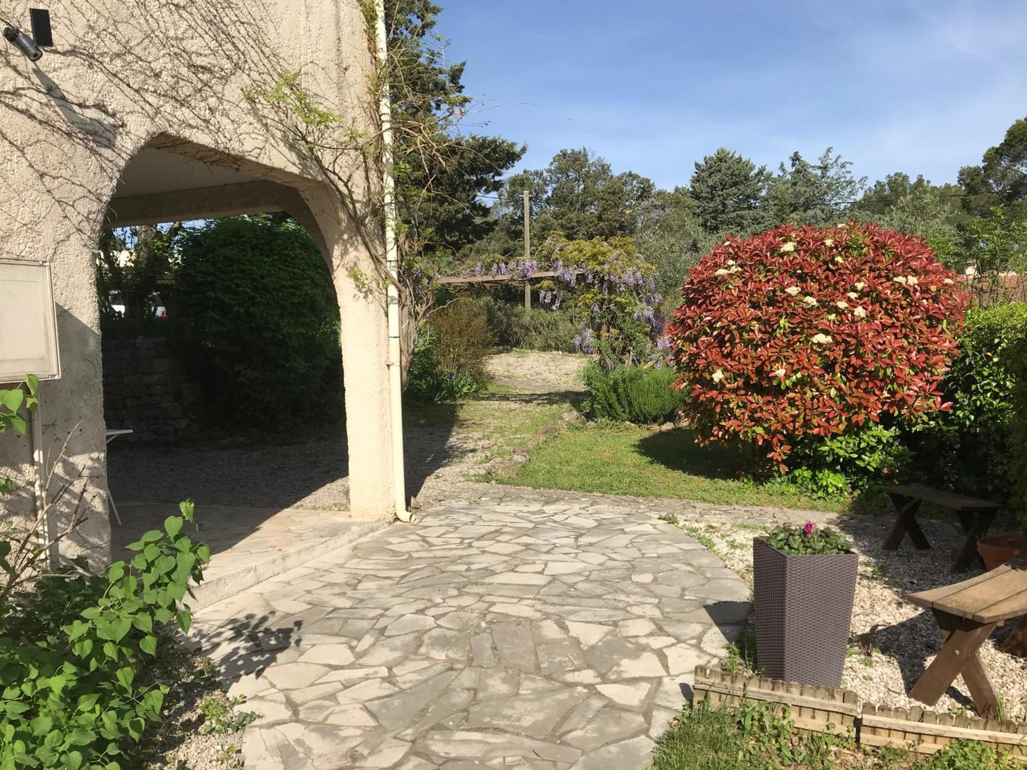 Le Patio Fleuri Hotel Lorgues Eksteriør billede