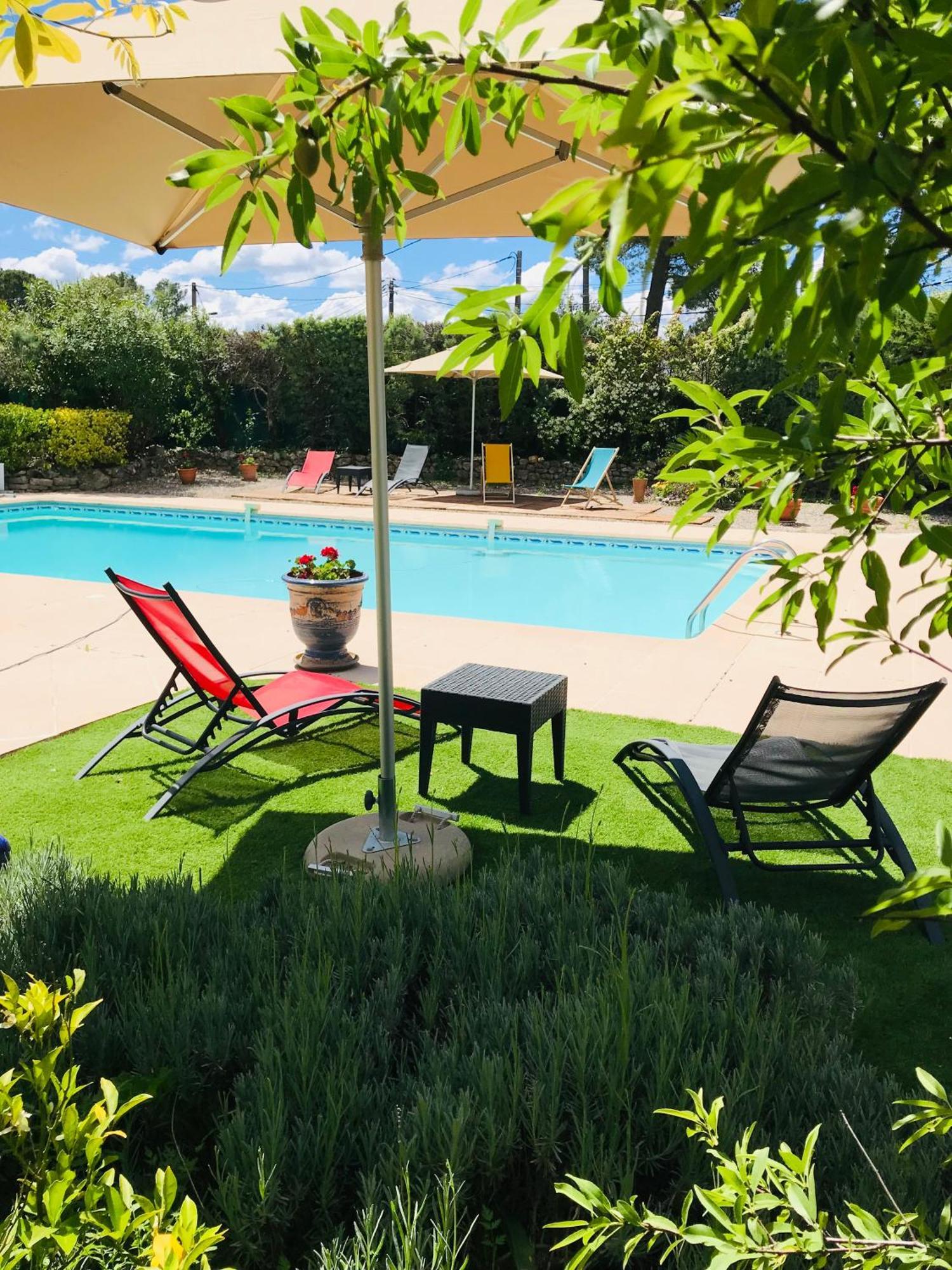 Le Patio Fleuri Hotel Lorgues Eksteriør billede